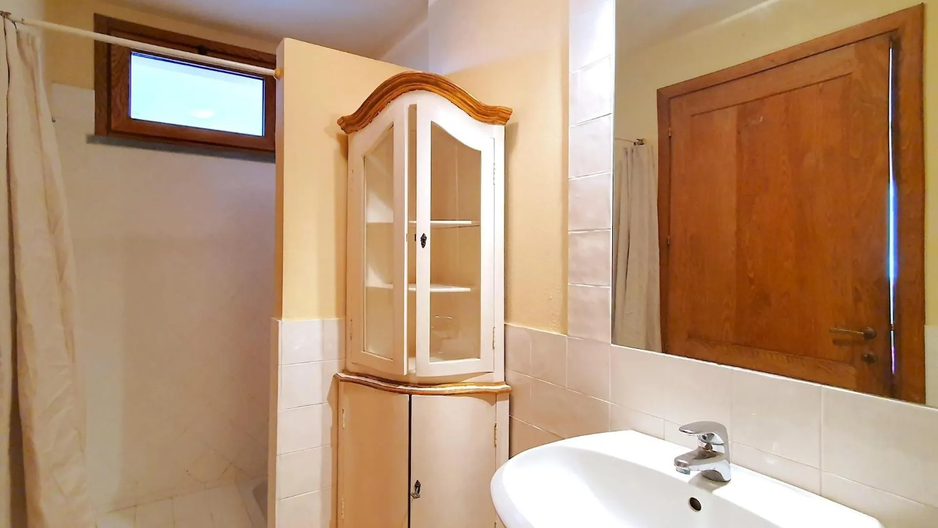 Apartment Property In San Vincenzo