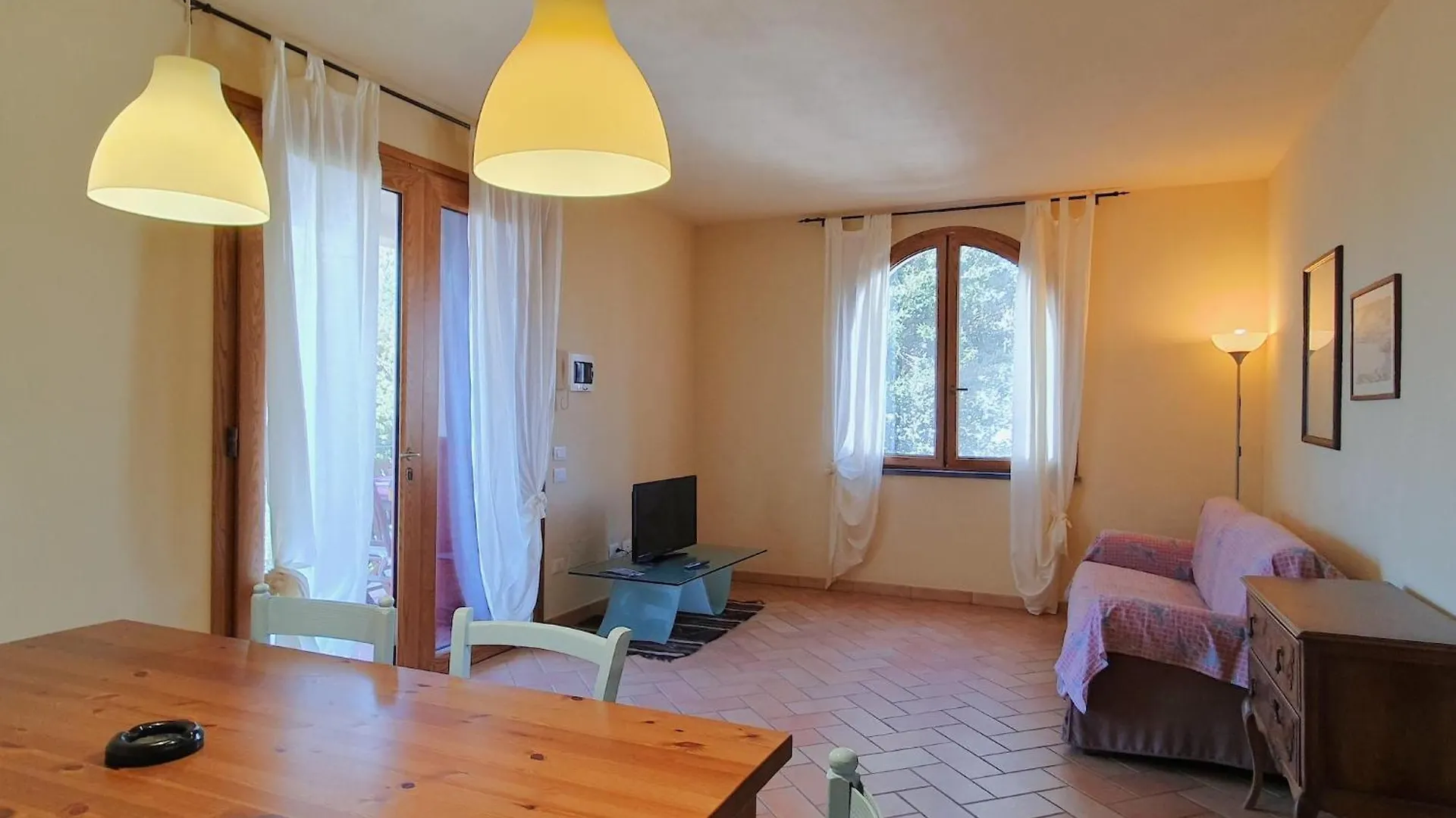 Property In San Vincenzo Italy