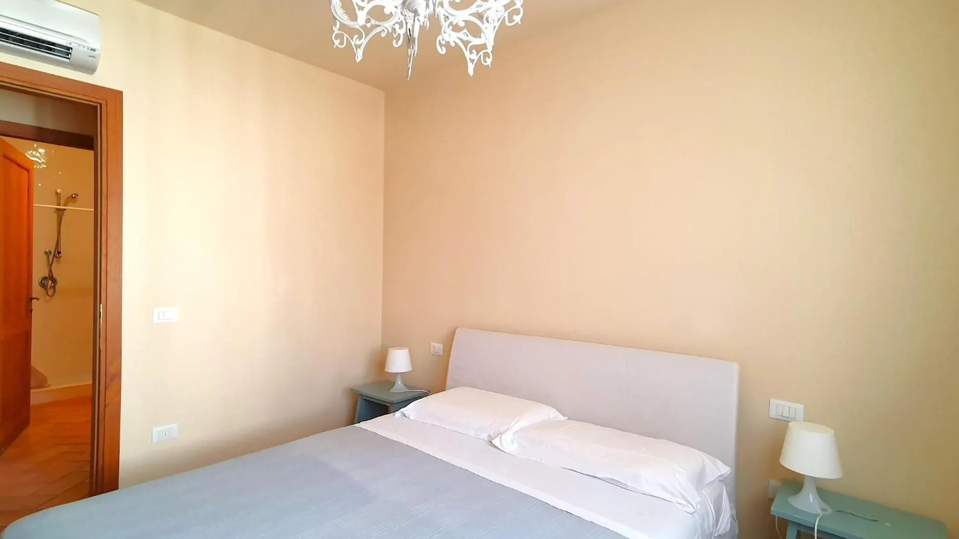 Apartment Property In San Vincenzo