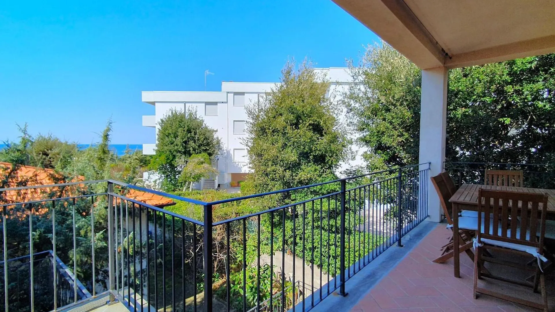 Property In San Vincenzo